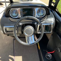 Malibu Wakesetter 23 LSV