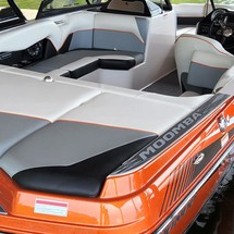 Moomba mondo