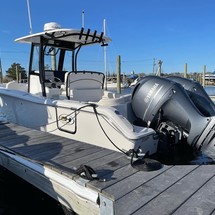 Sea Ray hunt ultra 211