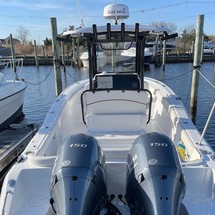 Sea Ray hunt ultra 211
