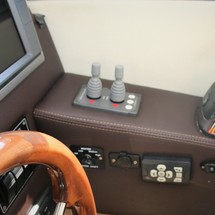 Cutwater C-30 Sedan