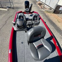 Tracker Pro Team 175 TXW