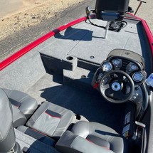 Tracker Pro Team 175 TXW