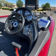 Tracker Pro Team 175 TXW