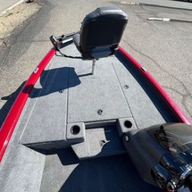 Tracker Pro Team 175 TXW