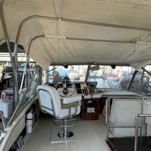 Carver 36 Mariner