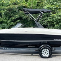 Bayliner VR4 BOWRIDER