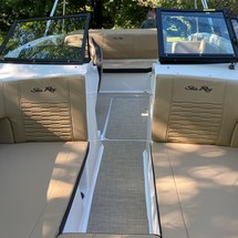 Sea Ray SPX 190