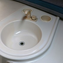 Grady-White Gulfstream 232