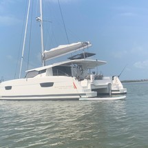 Fountaine Pajot Astréa 42