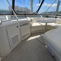 Sea ray 480 sedan bridge