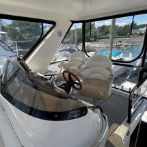 Sea ray 480 sedan bridge