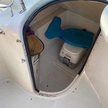 Sea Ray 240 Sundeck