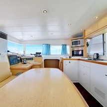 Lagoon 400