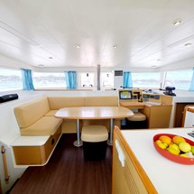 Lagoon 400