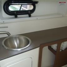 Sea ray 260 bow rider select