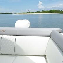 Sea ray 260 bow rider select