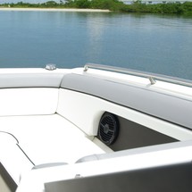 Sea ray 260 bow rider select