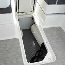 Sea ray 260 bow rider select
