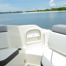 Sea ray 260 bow rider select