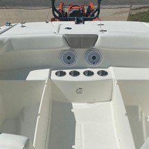 World cat 270 sd