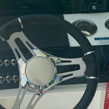 World cat 270 sd