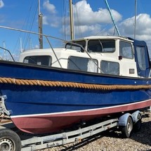 Hardy Marine 24 Fishing