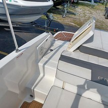 Bayliner VR5 BOWRIDER