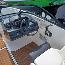 Bayliner VR5 BOWRIDER