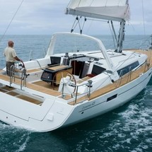 Beneteau Oceanis 45
