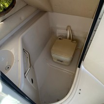 Sea Ray 240 Sundeck