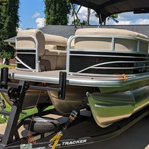 Sun Tracker SportFish 22 XP3