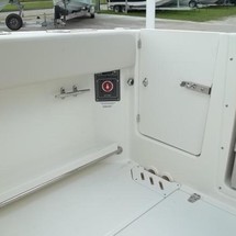 Boston Whaler 230 Vantage