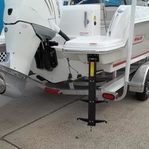 Boston Whaler 230 Vantage