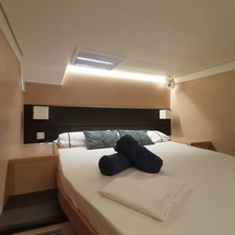 Lagoon 560