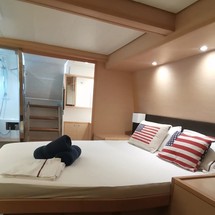 Lagoon 560