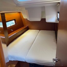 Beneteau Oceanis 41.1