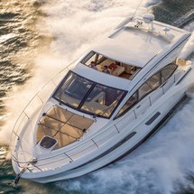 Sea Ray 400 Sundancer