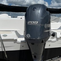 Hurricane 201 sundeck sport