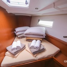 Beneteau Oceanis 45