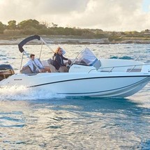 Quicksilver Activ 675 Open