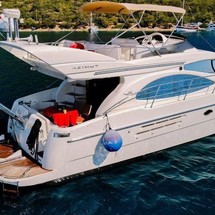 Azimut 46