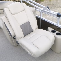 Sun Tracker Party Barge 22 DLX