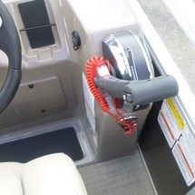 Sun Tracker Party Barge 22 DLX