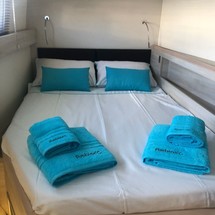 Catana 53