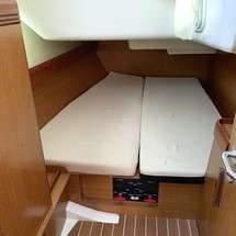 Jeanneau Sun Odyssey 42