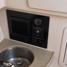 Grady-White Freedom 335