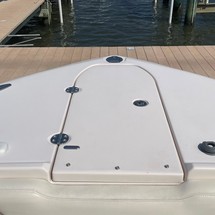 Grady-White Freedom 335