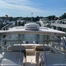 Grady-White Freedom 335