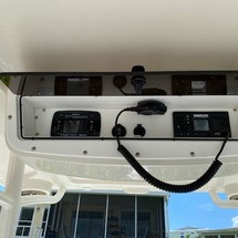 Ranger boats 2400 bay